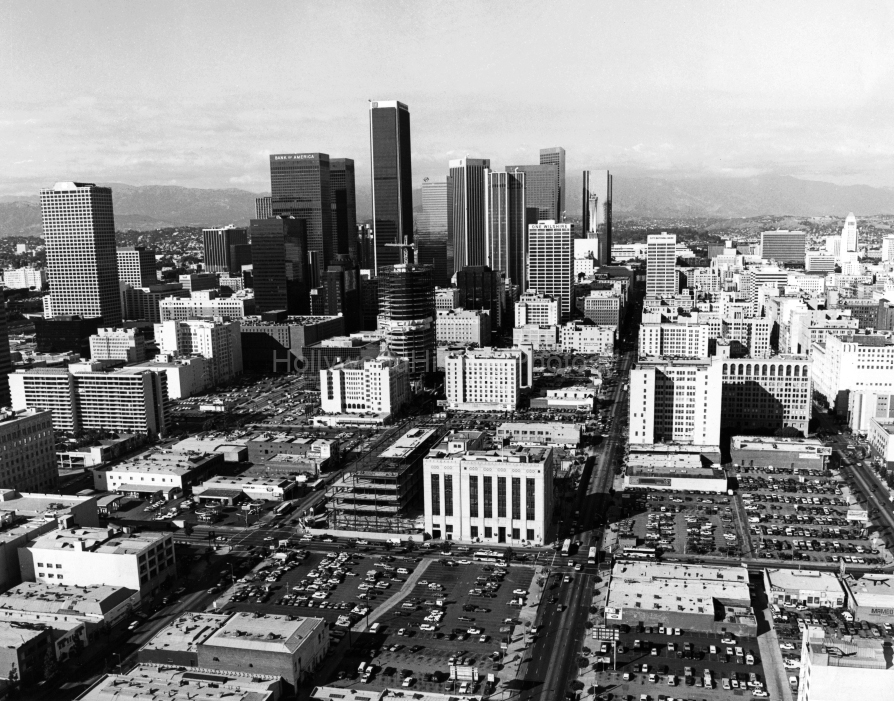 Los Angeles 1960 View downtown north WM.jpg